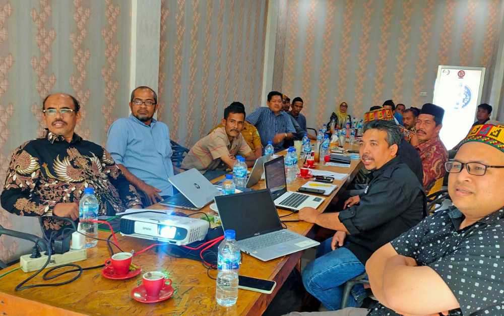 JKMA Aceh, IPs, and academics from Universitas Syiah Kuala (USK) discuss developing a study on customary law communities