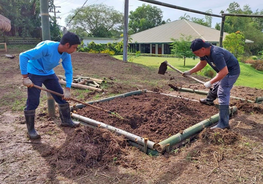 Preparation of additional Mahalina Farm Lab Pls for Seeding Futures participants