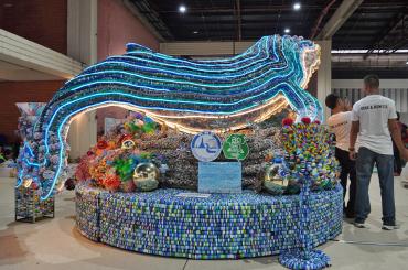 Art instalation from plastic recycled