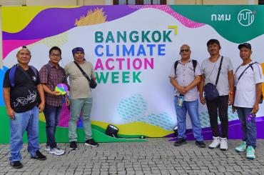 Samdhana staff, fellows and parters joining in the opening ceremony of Bangkok Climate Action Week 2025
